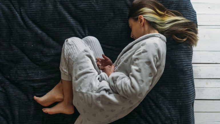 Symptom der Blasenentzündung: Krämpfe im Unterbauch Symptom der Blasenentzündung: Krämpfe im Unterbauch