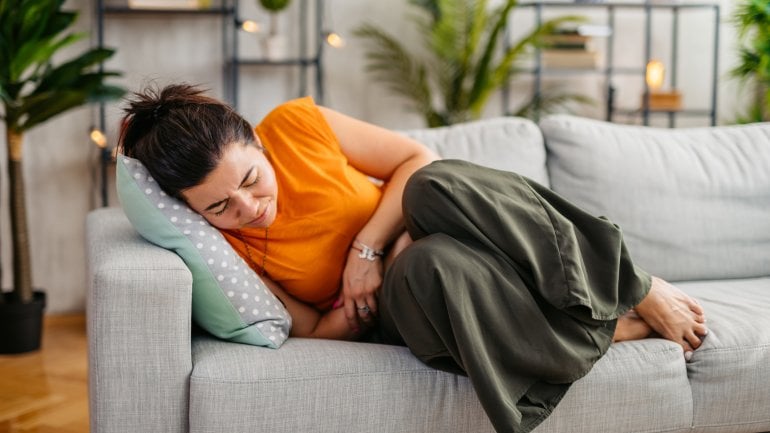 Endometriose: Verstopfung, Durchfall und Blähungen sind Symptome Endometriose: Verstopfung, Durchfall und Blähungen sind Symptome