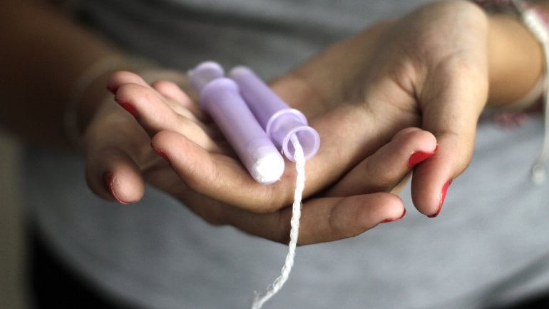 Zwischenblutungen: Mögliches Symptom bei Gebärmutterhalskrebs Zwischenblutungen: Mögliches Symptom bei Gebärmutterhalskrebs